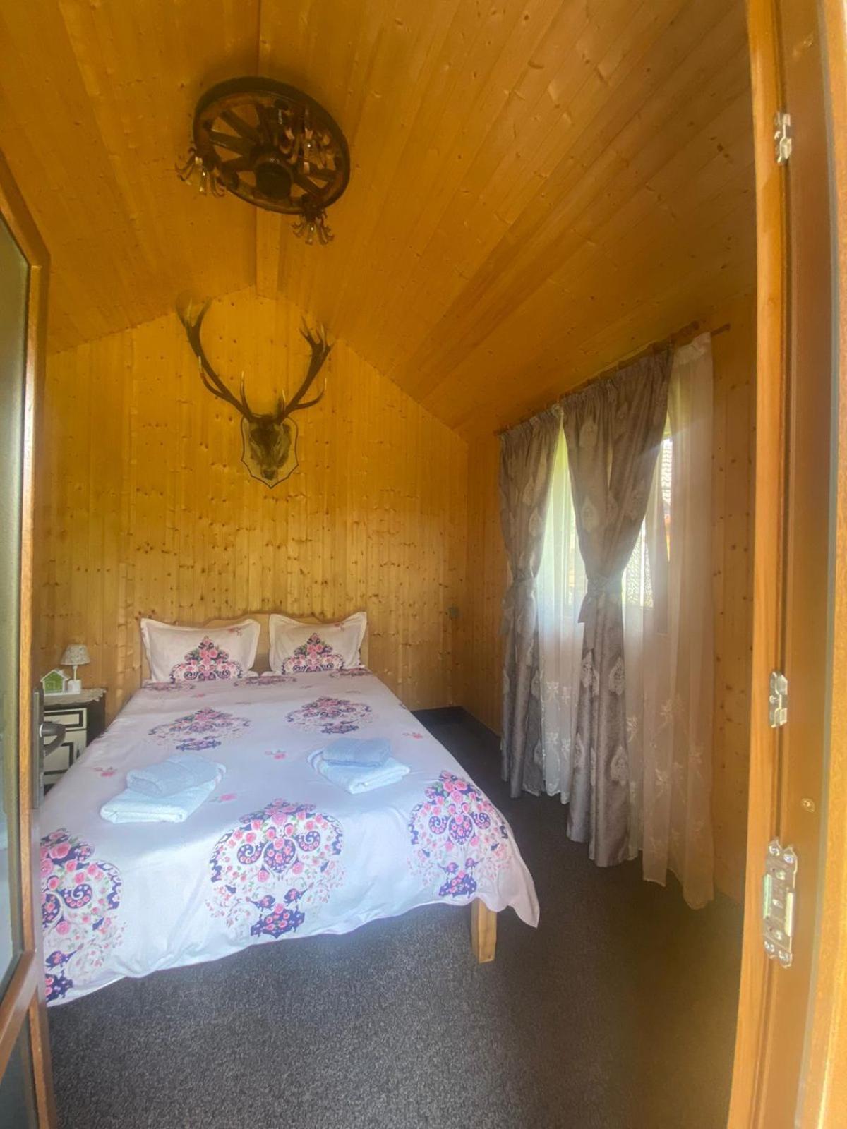 Casa Prundari Nicu Si Mirela Hotel Poiana Teiului Екстериор снимка